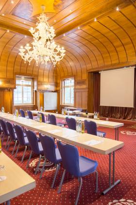 Innenansicht Tagungsraum im Hotel Bayerischer Hof in Miesbach