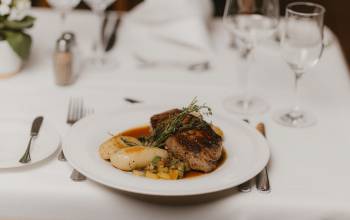 Steak mit Kartoffeln