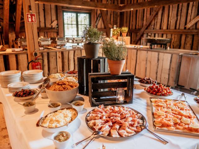 Buffet in der Eventscheune